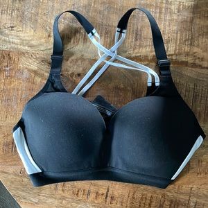 VS Victoria Sport Bra 32D